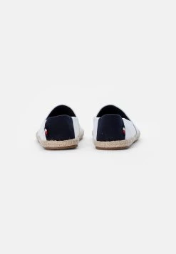 Pier One Espadrilles Soldes chaussures basses rond unisex -Pas Cher Pier One Boutique 00139fe468ac4c6097c5d786f56cf527