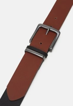 Prix De Lancement Pier One 2 PACK - Ceinture ceintures boucle ardillon homme -Pas Cher Pier One Boutique 037f4b11acef4528b0684e9f9afcfee3