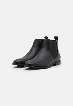 Pier One En Remise Bottines bottes rond homme 10 Pier One En Remise Bottines bottes rond homme -Pas Cher Pier One Boutique 0462a9a5a2c34bdeb6531e8f2f8dbaf4