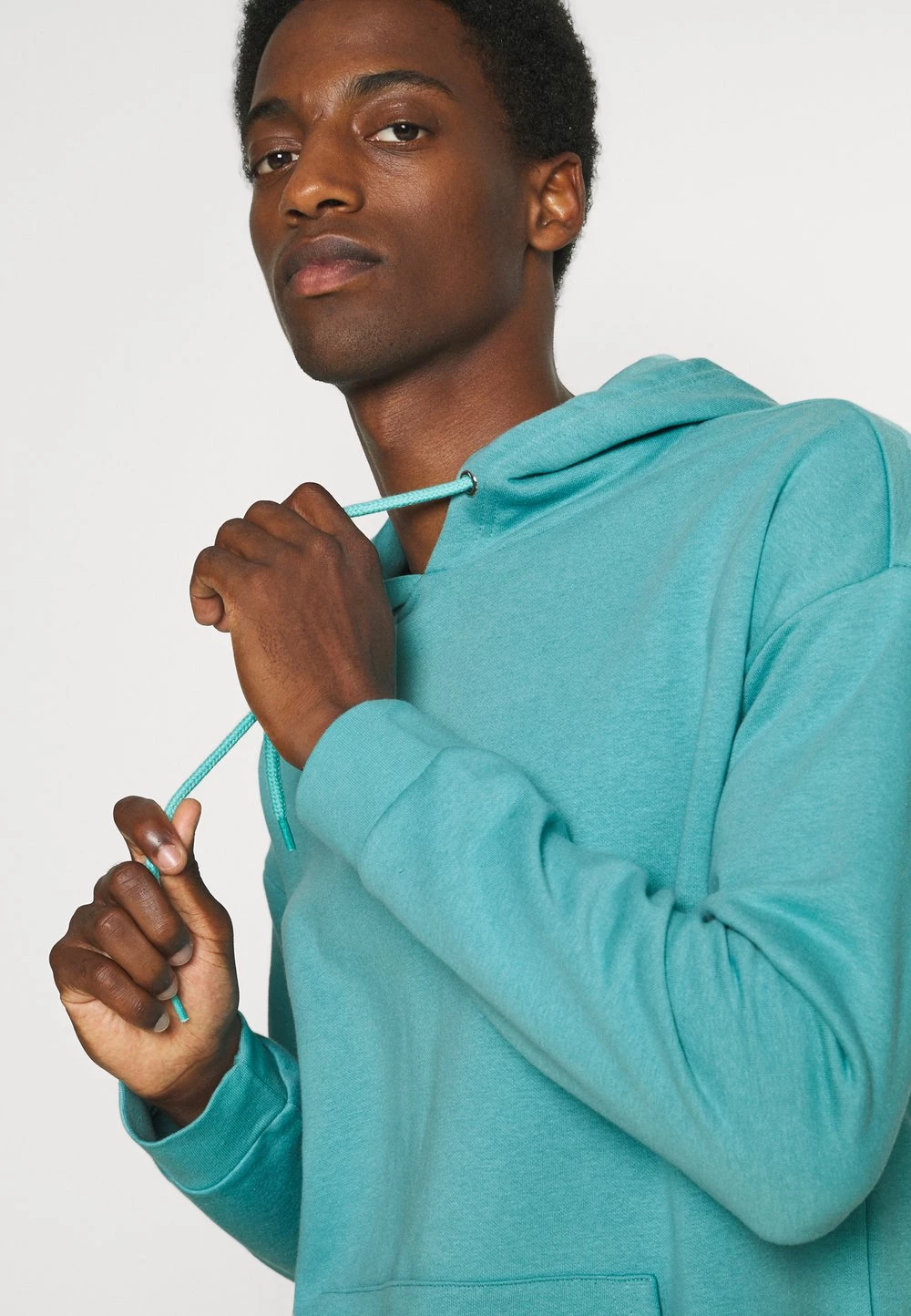 Pier One 2 PACK - Sweat à capuche Prix De Rêve pulls et gilets homme 7 Pier One 2 PACK - Sweat à capuche Prix De Rêve pulls et gilets homme – Image 5