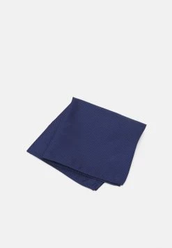 Pier One SET - Cravate Prix Sympa pochettes de costume couleur unie homme -Pas Cher Pier One Boutique 05ff9c6704aa4cd79a136fa85848530c