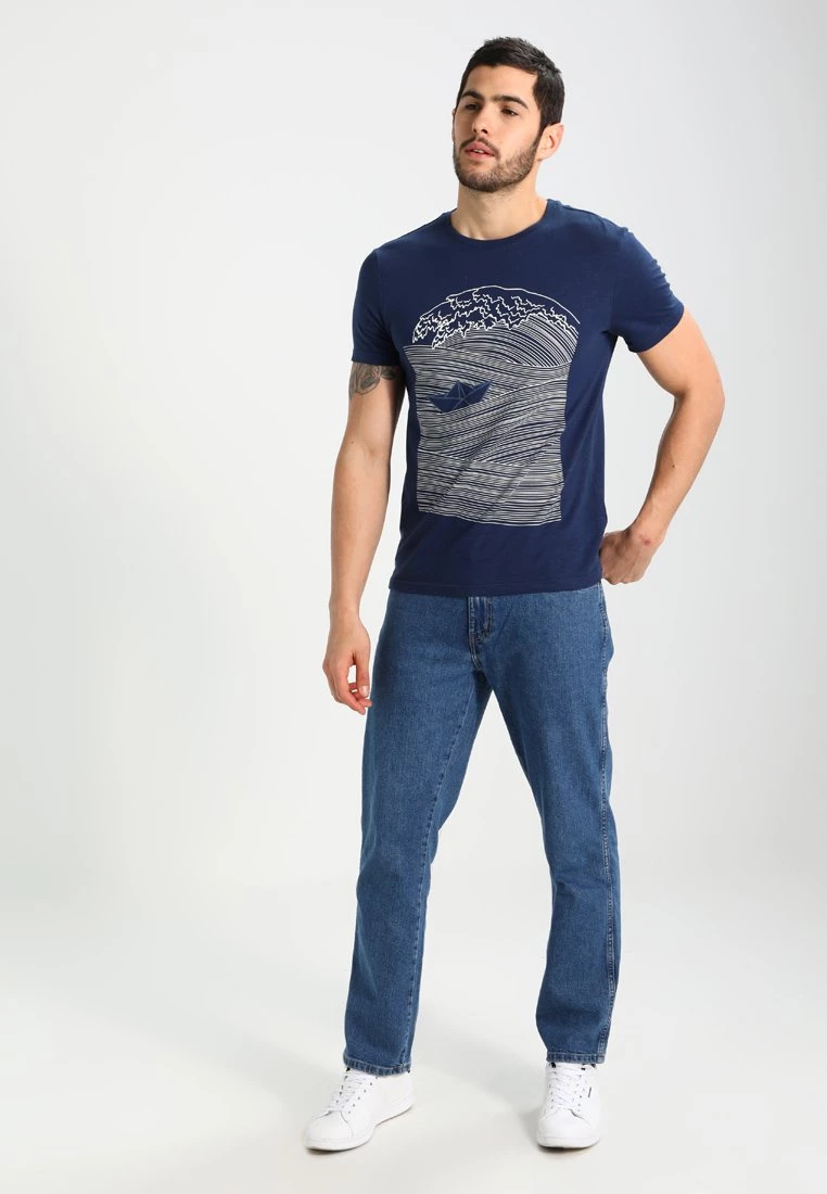 Pier One T-shirt imprimé Prix Dégriffé t-shirts & polos col rond homme 4 Pier One T-shirt imprimé Prix Dégriffé t-shirts & polos col rond homme – Image 2