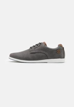 Prix Imbattable Pier One Chaussures à lacets derbies, richelieus & chaussures bateau rond homme -Pas Cher Pier One Boutique 08ae5891585d4b4488ed684b33adb74b 2