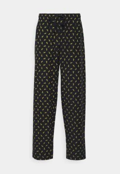Petit Prix Pier One Pyjama pyjamas normale homme 12 Petit Prix Pier One Pyjama pyjamas normale homme -Pas Cher Pier One Boutique 0b5e6af4bc3945e98dd1cb3bcef6385c