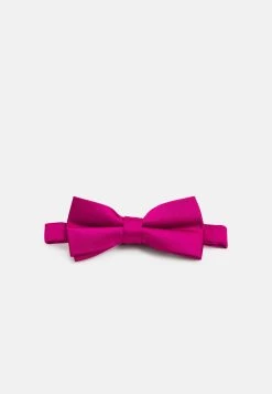 En Remise Pier One Noeud papillon cravates et accessoires de costume couleur unie homme 9 En Remise Pier One Noeud papillon cravates et accessoires de costume couleur unie homme -Pas Cher Pier One Boutique 0c5d2ae7e1ba4887abea33e0b970cb6b