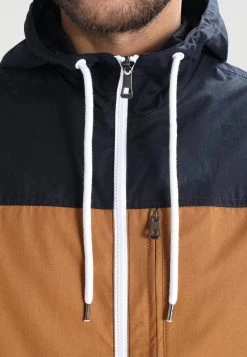 Pier One Veste légère Bonne Qualité vestes capuche homme 12 Pier One Veste légère Bonne Qualité vestes capuche homme -Pas Cher Pier One Boutique 0c64e29bdaa744718e26484e0755d505