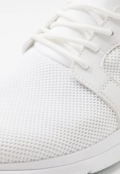 Pier One Baskets basses Prix Dégriffé sneakers rond homme -Pas Cher Pier One Boutique 0f10cbfdf31e4f4d9073d5557832178b