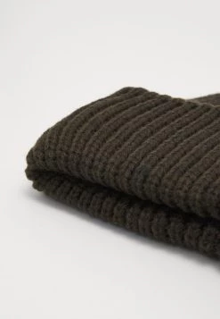 Soldes Pier One 3 PACK UNISEX - Bonnet casquettes, bonnets et chapeaux chiné 13 Soldes Pier One 3 PACK UNISEX - Bonnet casquettes, bonnets et chapeaux chiné -Pas Cher Pier One Boutique 122ae2a604e04a33bd6c28fbbb6d2af3