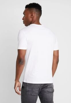 Prix Bradés Pier One 5 PACK - T-shirt basique t-shirts col rond homme -Pas Cher Pier One Boutique 1b42cbb34d8a422aa41db3eea3ef5d6d