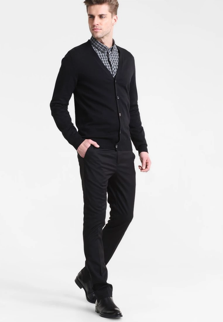 Prix Sacrifiés Pier One Gilet pulls et gilets col en v homme 4 Prix Sacrifiés Pier One Gilet pulls et gilets col en v homme – Image 2