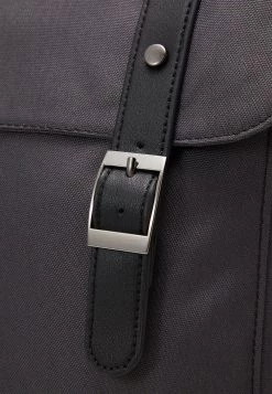 Pier One Bas Prix UNISEX - Sac à dos sacs poche pour pc portable 15 pouces 13 Pier One Bas Prix UNISEX - Sac à dos sacs poche pour pc portable 15 pouces -Pas Cher Pier One Boutique 1c36ad0960534b74b2e583bac98b65f8