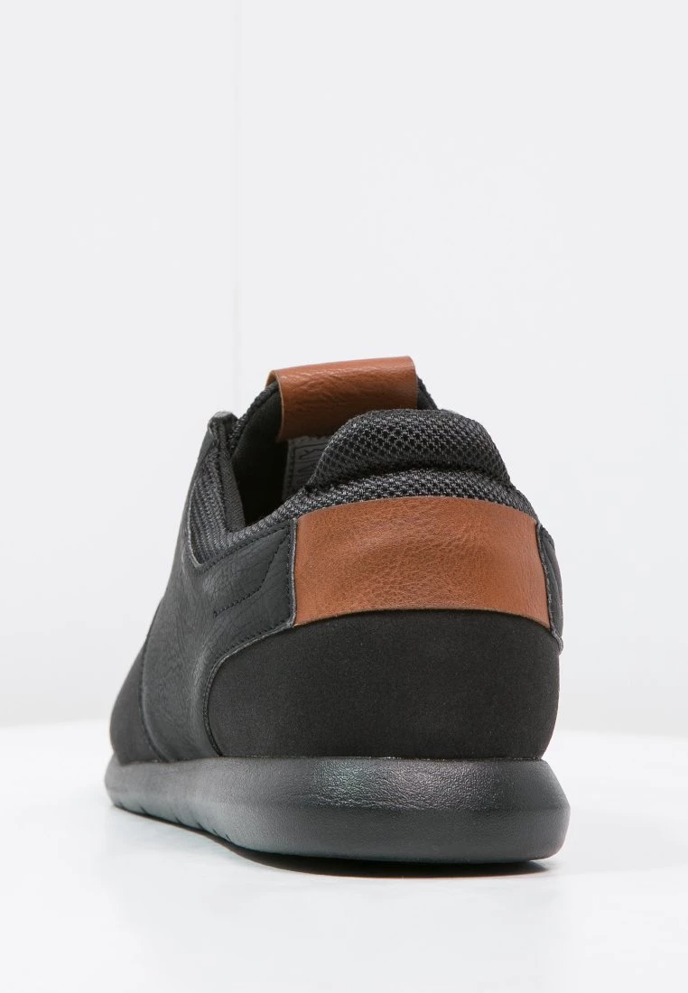 Pier One Baskets basses Prix Accessible baskets & sneakers rond homme 6 Pier One Baskets basses Prix Accessible baskets & sneakers rond homme – Image 4