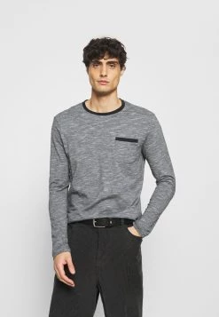 Prix Incroyables Pier One T-shirt Ă manches longues t-shirts col rond homme