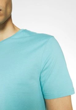 Prix Bradés Pier One 2 PACK - T-shirt basique t-shirts col rond homme -Pas Cher Pier One Boutique 222cf06c818f4caeb682b5236443c775