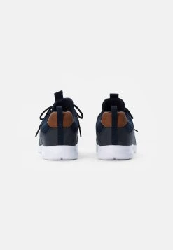 Qualité Excellente Pier One Baskets basses baskets & sneakers rond unisex -Pas Cher Pier One Boutique 26ebf69cb2fe41db8450f9004d72a998