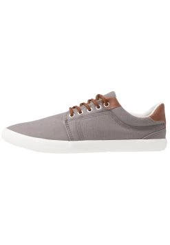 Prix Avantageux Pier One UNISEX - Baskets basses sneakers rond -Pas Cher Pier One Boutique 278a90c8afed4b9bb9212504ffcc23ca 1
