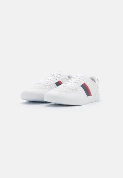 Pier One Prix Bradés Baskets basses sneakers rond homme 9 Pier One Prix Bradés Baskets basses sneakers rond homme -Pas Cher Pier One Boutique 27f207489f8b48a88d0a98de3f43e7de