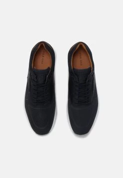 Pier One Remise En Ligne Baskets basses sneakers rond homme -Pas Cher Pier One Boutique 2956c6522b5d44fd9956a2c28e4f053a