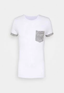 Pier One T-shirt imprimé Prix Sacrifiés t-shirts col rond homme -Pas Cher Pier One Boutique 29a3e31e1b504b50b6e75fd50a919ac9 1