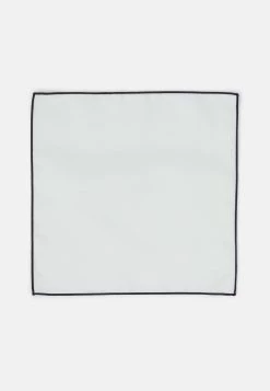 Pier One CHRISTMAS GIFT SET - Cravate Marchandise de première qualité cravates et nœuds papillon homme homme -Pas Cher Pier One Boutique 2a3dcac3e17240ff8014ad7b83701436