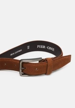 Prix Accessible Pier One LEATHER UNISEX - Ceinture ceintures boucle ardillon -Pas Cher Pier One Boutique 2a7a4da287ac4e3aa1f4ad0c94503e0d