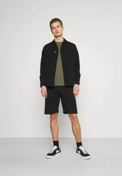 Pier One T-shirt imprimé Soldes t-shirts col rond homme -Pas Cher Pier One Boutique 2d3c9cb3db1a4cd3891e190a01032a0e