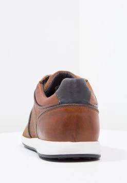 Pier One LEATHER - Baskets basses Pas Cher sneakers rond homme 11 Pier One LEATHER - Baskets basses Pas Cher sneakers rond homme -Pas Cher Pier One Boutique 2ec4153ddfae4027a27fd7e41e29bb3a