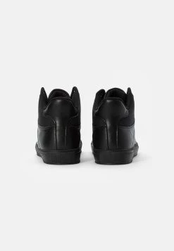 Pier One Baskets montantes Prix Sacrifiés baskets & sneakers rond unisex -Pas Cher Pier One Boutique 2ec9ae0bbb484f4da8ccb0e121ad5d5c