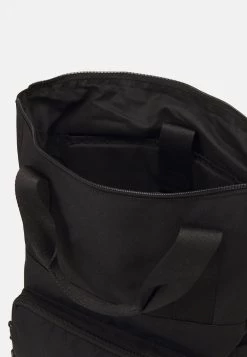 Prix Dégriffé Pier One UNISEX - Sac à dos sacs et bagages compartiment pour pc portable 9 Prix Dégriffé Pier One UNISEX - Sac à dos sacs et bagages compartiment pour pc portable -Pas Cher Pier One Boutique 2f78e7af13e64e3c807aa159483a8200