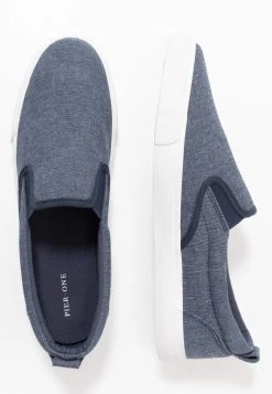 Pier One Petit Prix UNISEX - Mocassins mocassins et loafers rond -Pas Cher Pier One Boutique 30aa47a8e21841dfb2a6071ce061df41