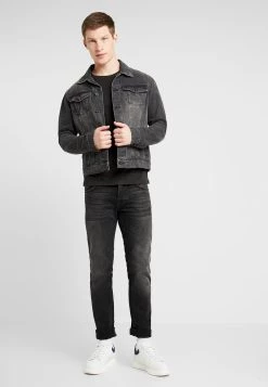 Pier One Vendre T-shirt à manches longues t-shirts col rond homme -Pas Cher Pier One Boutique 3224143e8b824aaeb15537c456bbb542