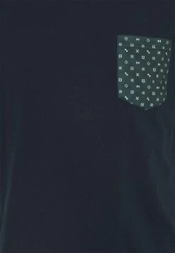 En promotion Pier One T-shirt imprimé t-shirts col rond homme -Pas Cher Pier One Boutique 3249410400424c728dccc28c868a4bbb