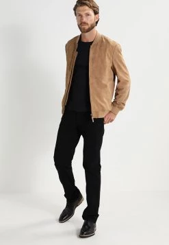 Pier One Prix d’Amis 2 PACK - T-shirt basique t-shirts col rond homme 17 Pier One Prix d’Amis 2 PACK - T-shirt basique t-shirts col rond homme -Pas Cher Pier One Boutique 35835f1f7ec34bcbb6afcefdcb0a6684