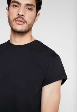 Prix Jamais Vus Pier One T-shirt basique t-shirts col rond homme -Pas Cher Pier One Boutique 3848e81c19324792af8f94d650737d49