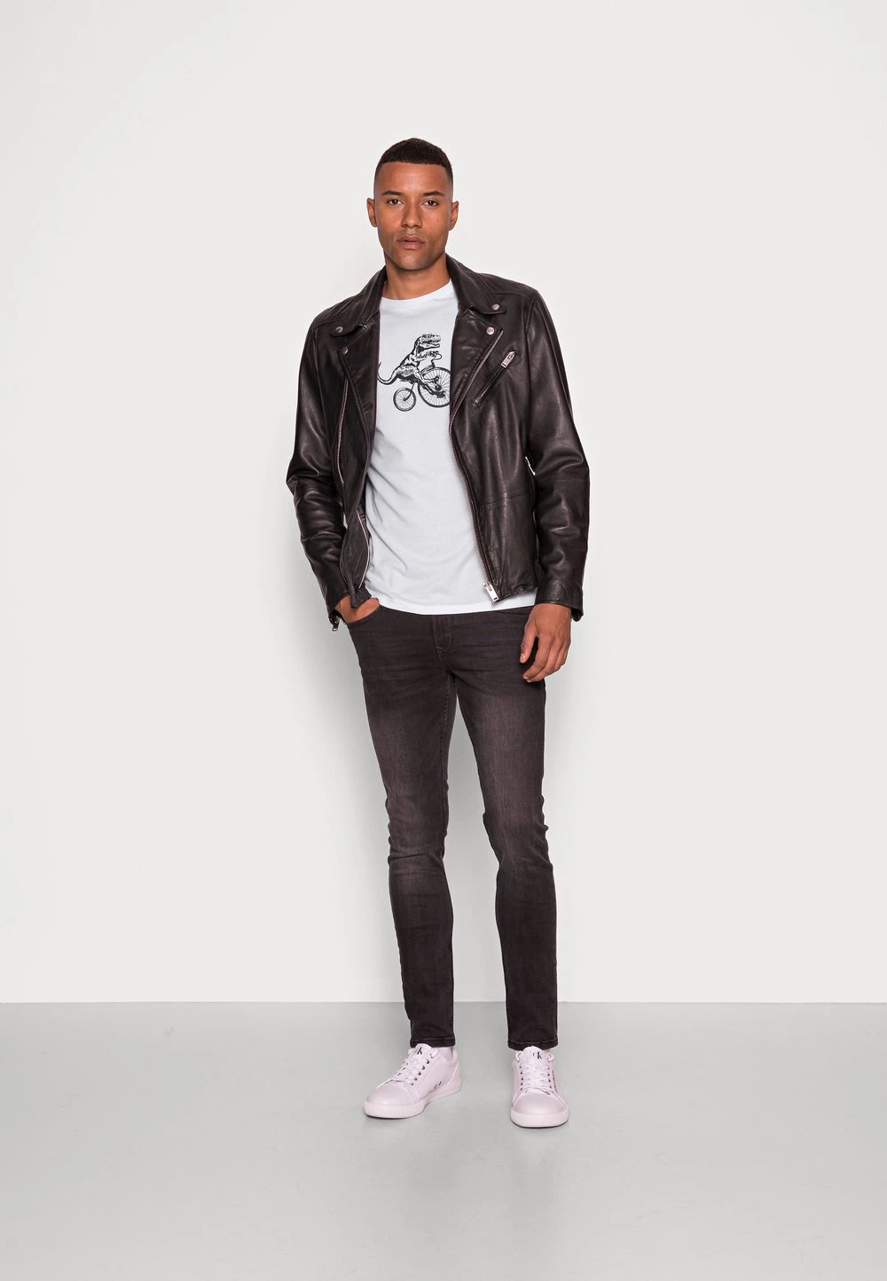 Pier One Marchandise de première qualité T-shirt imprimé t-shirts & polos col rond homme 4 Pier One Marchandise de première qualité T-shirt imprimé t-shirts & polos col rond homme – Image 2