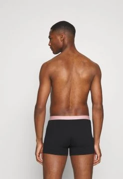 Pier One 5 PACK - Shorty Prix Sacrifiés sous-vêtements normale homme -Pas Cher Pier One Boutique 39734d1c298048e9ac7df1f090b2b457