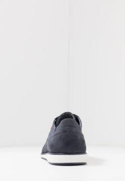 Pier One Assurance De l’Authenticité LEATHER - Chaussures à lacets derbies et richelieus rond homme -Pas Cher Pier One Boutique 3ac4b44ae6a94d69be5b1d9987e8f715