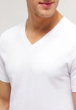 Pier One Prix Compétitif 2 PACK - T-shirt basique t-shirts col en v profond homme -Pas Cher Pier One Boutique 3d5015223ce5444ba04d1399d153510c