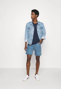 Pier One Vendre T-shirt imprimé t-shirts col rond homme -Pas Cher Pier One Boutique 3d9daf367eea40da9c8356e294e461ec