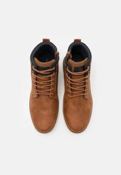 Pier One Baskets montantes Prix Malin baskets & sneakers rond homme -Pas Cher Pier One Boutique 3de1bf4946344e27b9ccb853c73e9b73