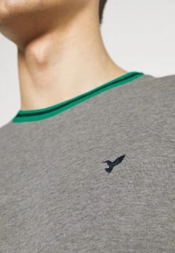 Pier One Prix Abordable T-shirt imprimé t-shirts col rond homme -Pas Cher Pier One Boutique 3feab67f491c44d5944596fec1308bd9