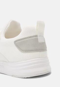 Pier One Baskets basses Haute Qualité sneakers rond homme -Pas Cher Pier One Boutique 41c9bdd397874b4f8bfd234d0ea19f53