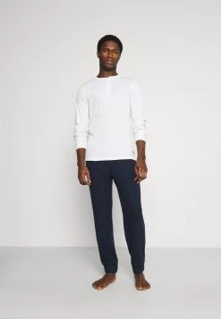 Produit de première qualité Pier One Bas de pyjama pyjamas haute homme 13 Produit de première qualité Pier One Bas de pyjama pyjamas haute homme -Pas Cher Pier One Boutique 420f9967759c44ab941e4cbacefce57b