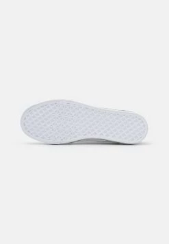 Pier One Prix Acceptable Baskets basses baskets & sneakers rond homme 15 Pier One Prix Acceptable Baskets basses baskets & sneakers rond homme -Pas Cher Pier One Boutique 460ec2880e0649af9c41beb09909e803