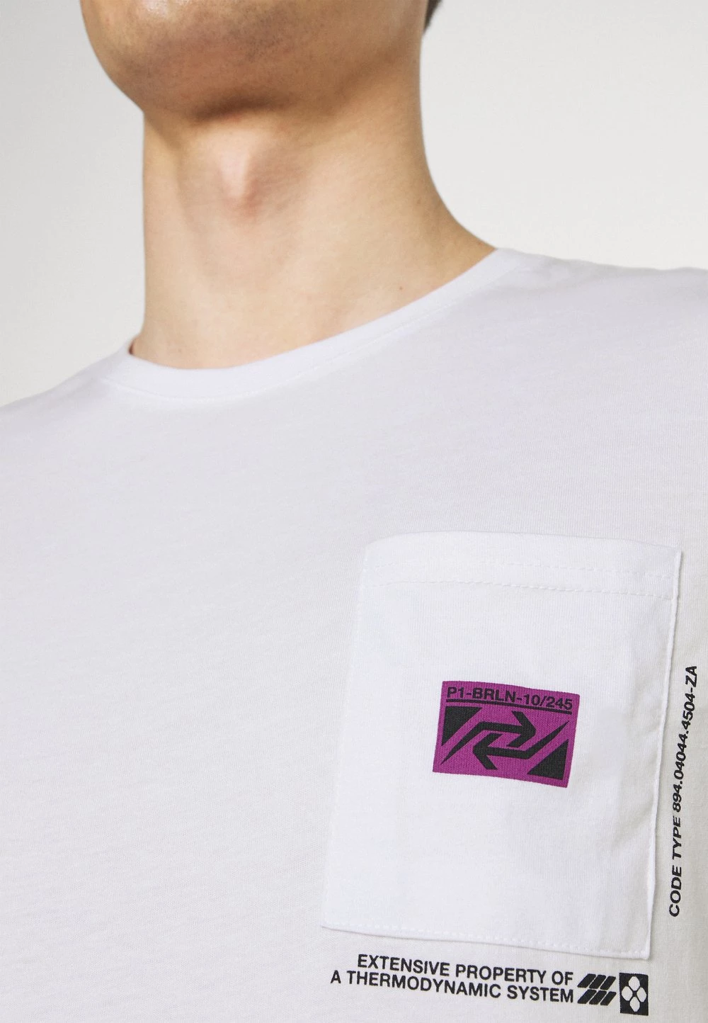 Pier One Prix Réduit CHEST POCKET TEE - T-shirt imprimé t-shirts col rond homme 9 Pier One Prix Réduit CHEST POCKET TEE - T-shirt imprimé t-shirts col rond homme – Image 7