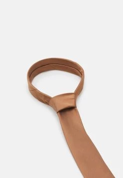 Pier One Soldes SET - Mouchoir de poche pochettes de costume couleur unie homme -Pas Cher Pier One Boutique 47e24fb2ec594c03992baccd33929276