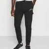 Pier One Pantalon de survêtement Prix Favorable pantalons normale homme -Pas Cher Pier One Boutique 4a563669e6ab437fa00fb31a24c31ef6
