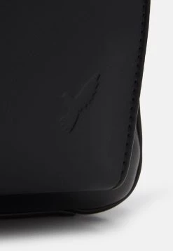 Pier One Bonne Qualité Sac ordinateur sacs compartiment pour pc portable homme -Pas Cher Pier One Boutique 4ac06239390c4158be290fc72a50ccdf