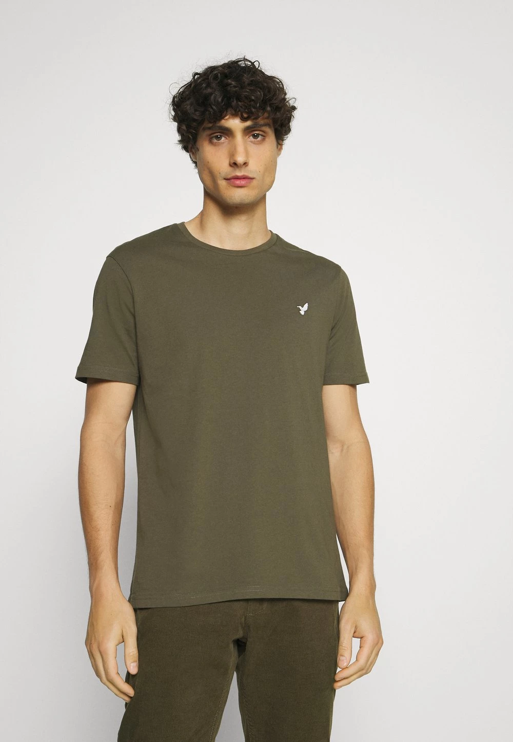 Pier One 2 PACK - T-shirt basique Prix Ourlé t-shirts col rond homme 4 Pier One 2 PACK - T-shirt basique Prix Ourlé t-shirts col rond homme – Image 2