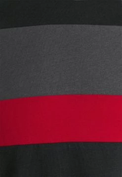 Pier One T-shirt basique Prix Bradés t-shirts col rond homme -Pas Cher Pier One Boutique 4cf7a8fdb2664e83a889d11ab6482f53